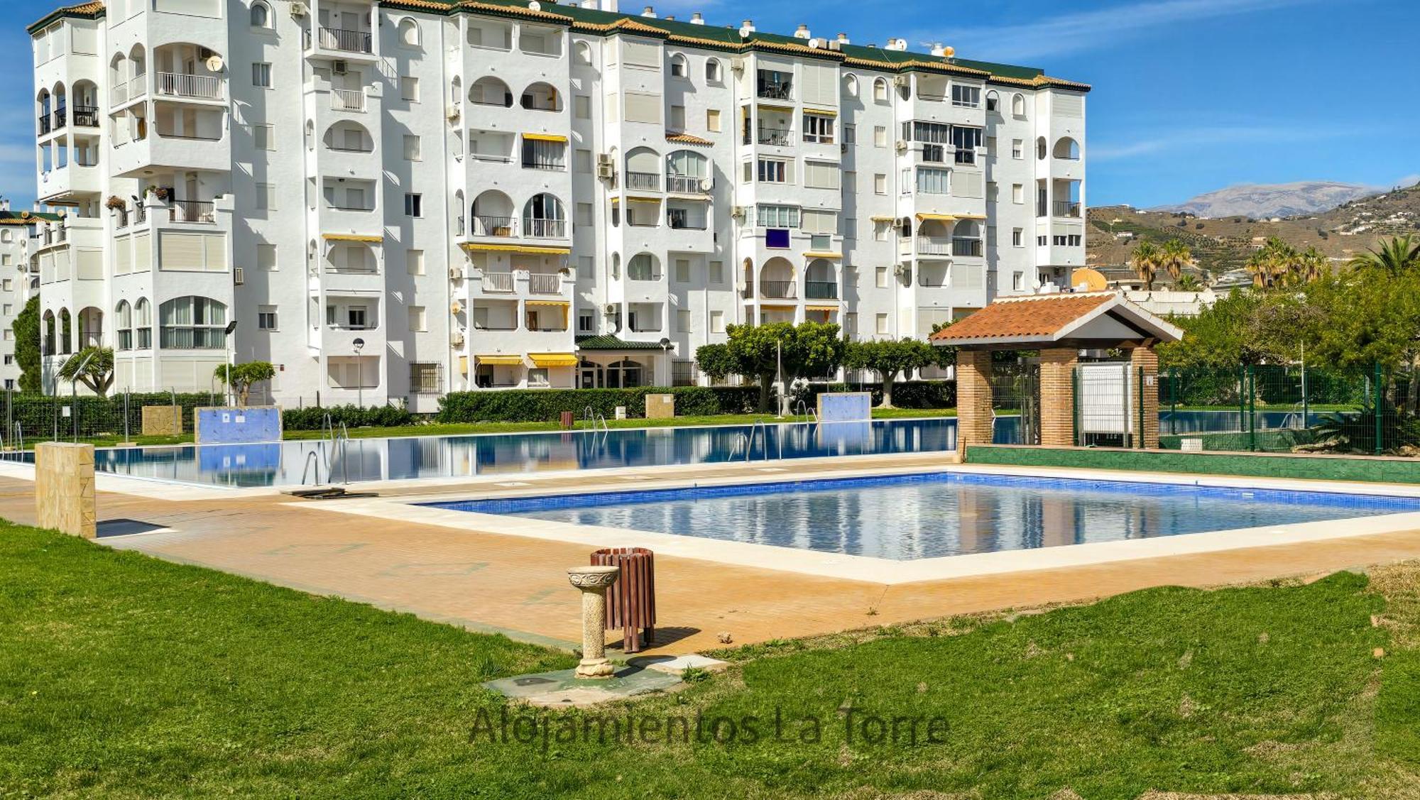 Laguna Beach Premium - Alojamientos La Torre Torrox Extérieur photo